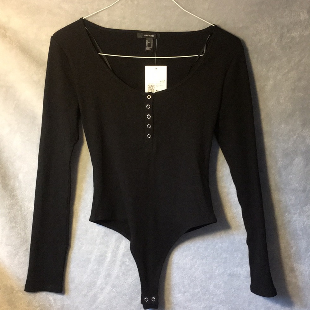 Forever 21: Ribbed Knit Long-Sleeve Bodysuit